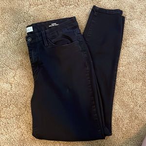 Black high rise skinny jeans